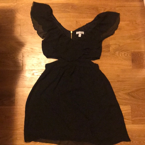 Perfect LBD - Picture 1 of 4